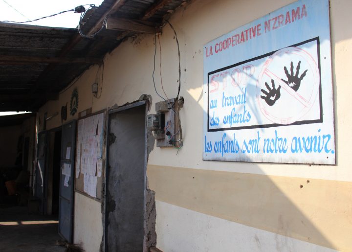 child labor is prohibited sign